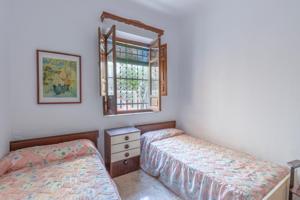 SE VENDE CASA EN LANJARÓN CON 6 APARTAMENTOS MÁS ÁTICO photo 0