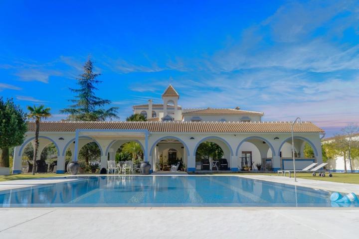 ESPECTACULAR CASA DE LUJO CON LICENCIA DE HOTEL RURAL: UNA JOYA ARQUITECTÓNICA EN UN ENTORNO IDÍLICO photo 0