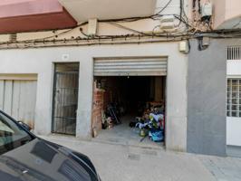 Local en venta en Algemesí photo 0