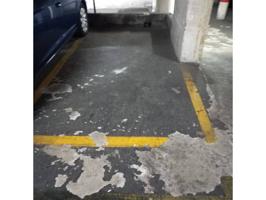 se vende plaza de parking para coche pequeño o varias motos photo 0