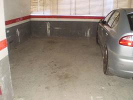 SE ALQUILA PLAZA PARKING PARA MOTO photo 0