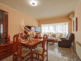 Piso En venta en Barberà Del Vallès photo 0