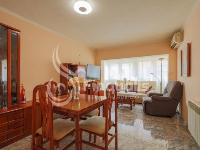Piso En venta en Barberà Del Vallès photo 0