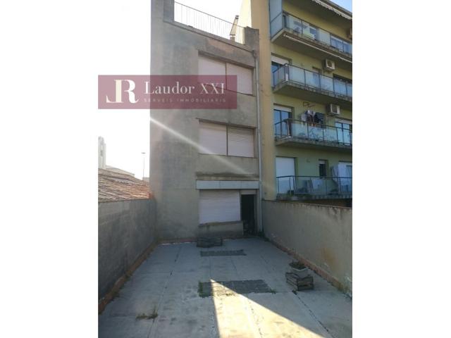 Casa En venta en Centre, Sabadell photo 0