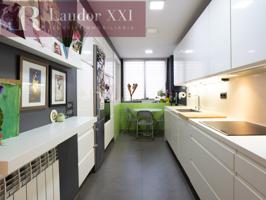 Casa En venta en Centre, Sabadell photo 0