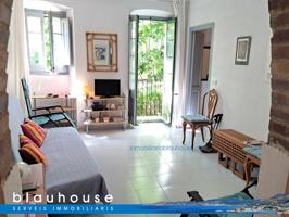 Piso En venta en Portbou photo 0