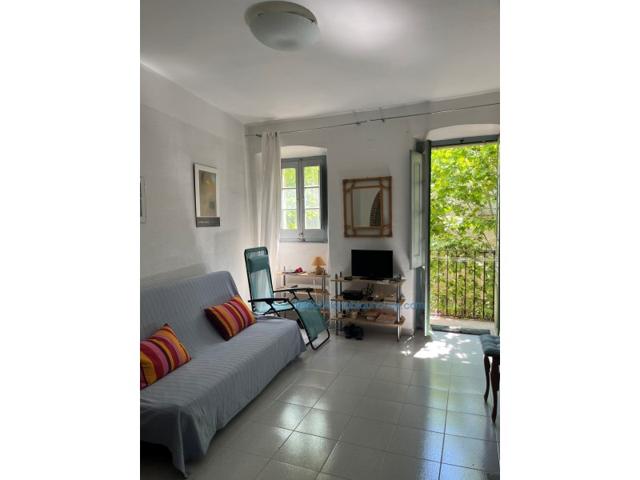 Piso En venta en Portbou photo 0