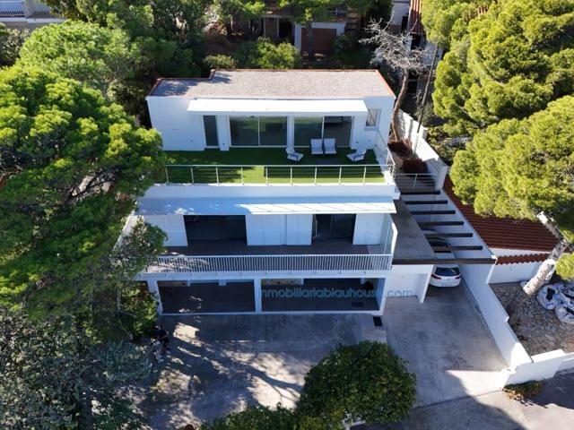 Casa En venta en Llançà photo 0