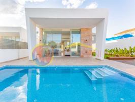 Piso En venta en Torrevieja photo 0