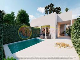Villa En venta en Los Alcázares photo 0