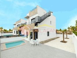 Piso En venta en Torrevieja photo 0