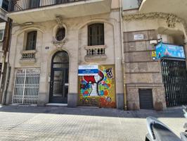 Local en venta calle Entenza 49, Sant Antoni - Barcelona photo 0