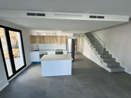 Unifamiliar Pareada En venta en Mijas photo 0