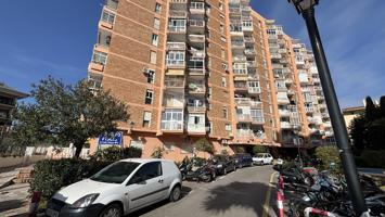 Piso En venta en Benalmádena photo 0