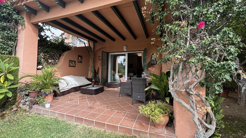 Unifamiliar Pareada En venta en Mijas photo 0