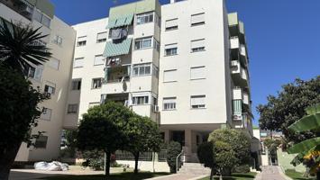 Piso En venta en Benalmádena photo 0