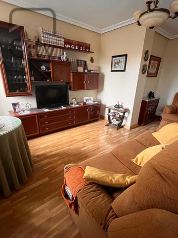 1738085371571 photo 0