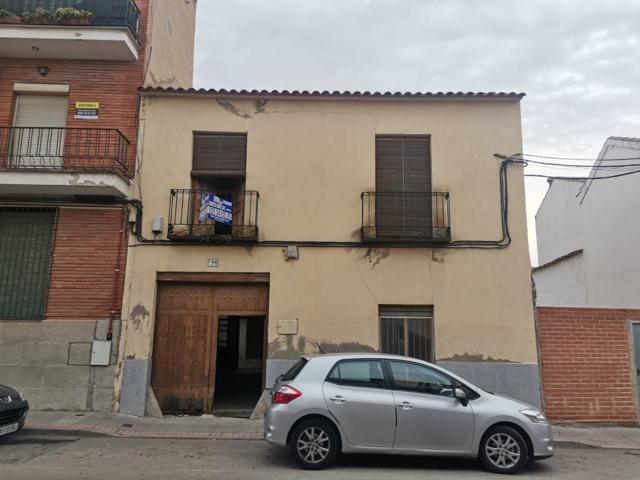 Se vende casa en Mora (Toledo) photo 0