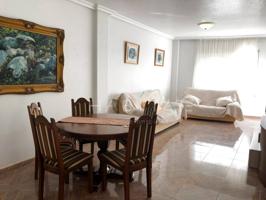 Piso en venta en Núcleo(03190) photo 0