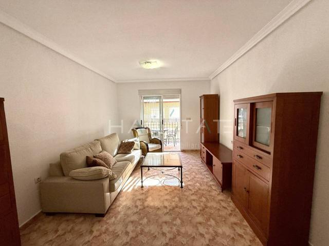 Piso en venta en Núcleo photo 0