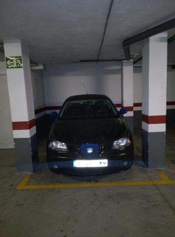 Plaza de garaje a la venta photo 0