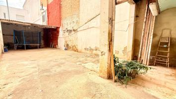 CASA CON POTENCIAL EN ALDAIA photo 0