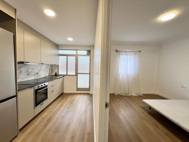 PISO REFORMADO EN MELIANA! photo 0