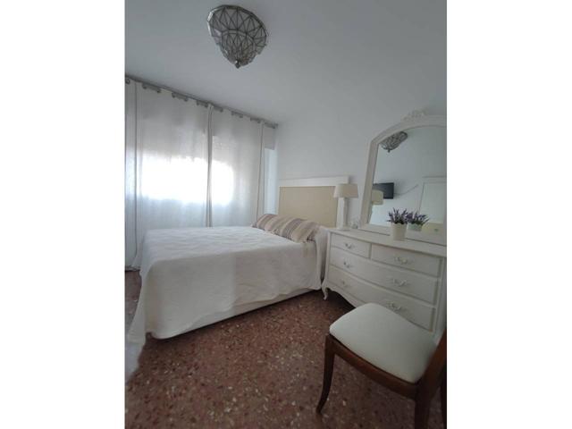 Venta piso en Xirivella, Plaza Alquería Nova. Vivienda de 112m con ascensor, construcción del año 1984, consta de 3 hab photo 0