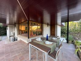 Se vende Chalet Independiente en Las Lomas del Gállego photo 0