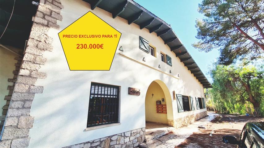 CHALET CON MUCHO ENCANTO EN VENTA EN ELDA photo 0