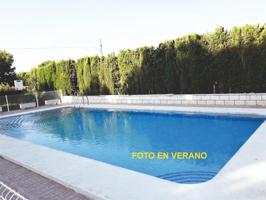 EN VENTA CHALET EN ELDA CON PISCINA, ZONA CAMPO ALTO photo 0