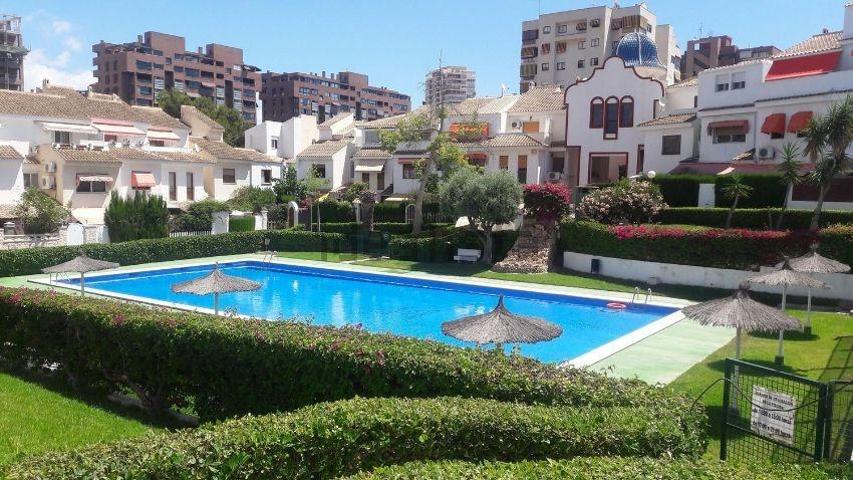 EN EXCLUIVA! MPECABLE BUNGALOW ZONA CABO DE LA HUERTA-ALICANTE photo 0