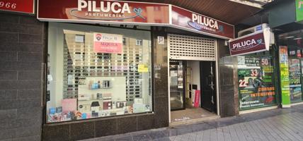 Local comercial de 138 m² Avenida Dilar photo 0