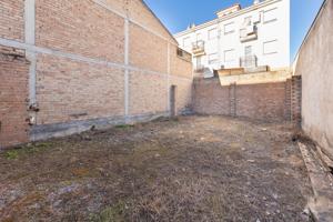 SOLAR EN ARMILLA JUNTO AL CENTRO DE SALUD photo 0