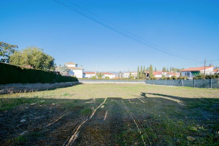 Parcelas de 606m2 en la Urbanización Colinas Bermejas- MONACHIL photo 0
