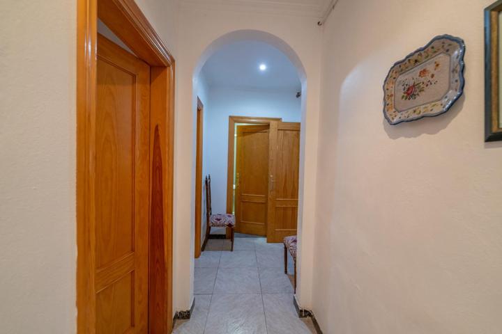 Casa En venta en Centro, Guadix photo 0