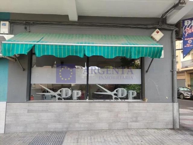 Local En venta en Cáceres photo 0