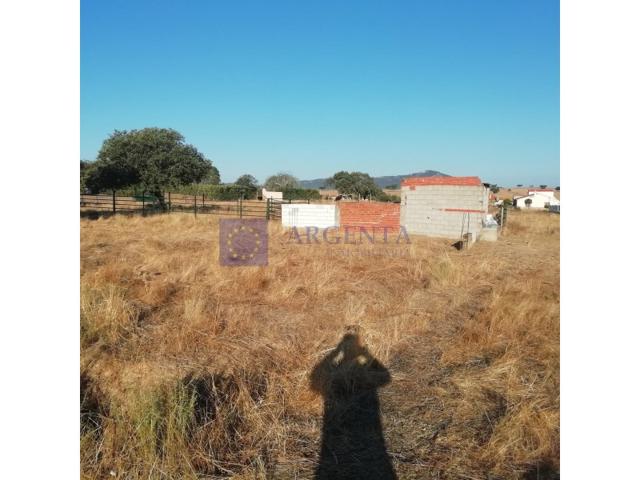 Casa De Campo En venta en Cáceres photo 0