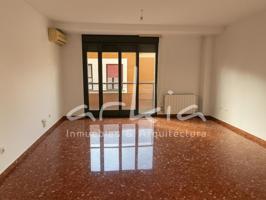 Piso En venta en Aldaia photo 0
