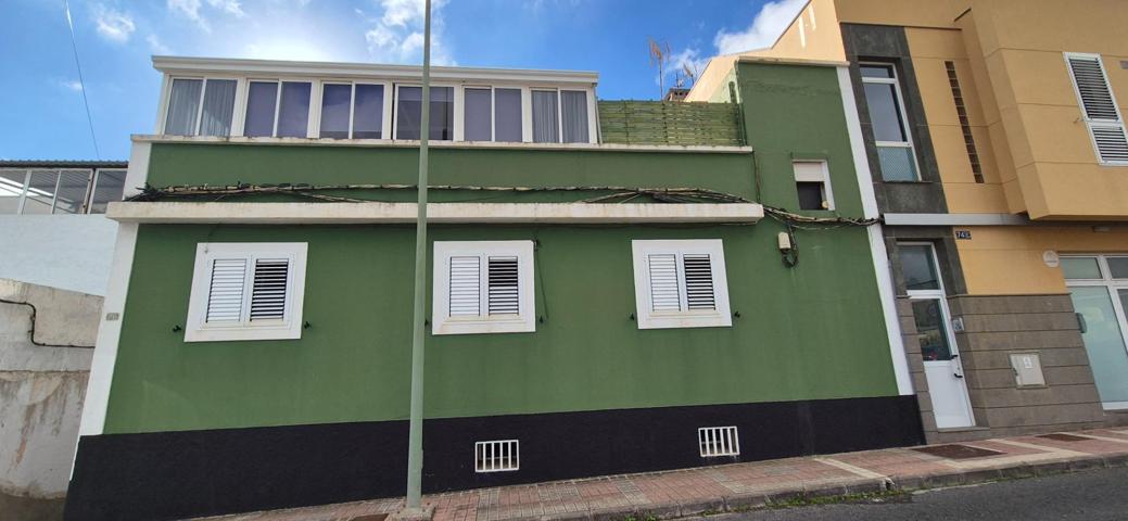 CASA DE 301 m² EN TAFIRA BAJA: MÁS QUE PAREDES, PURA OPORTUNIDAD🔥 photo 0