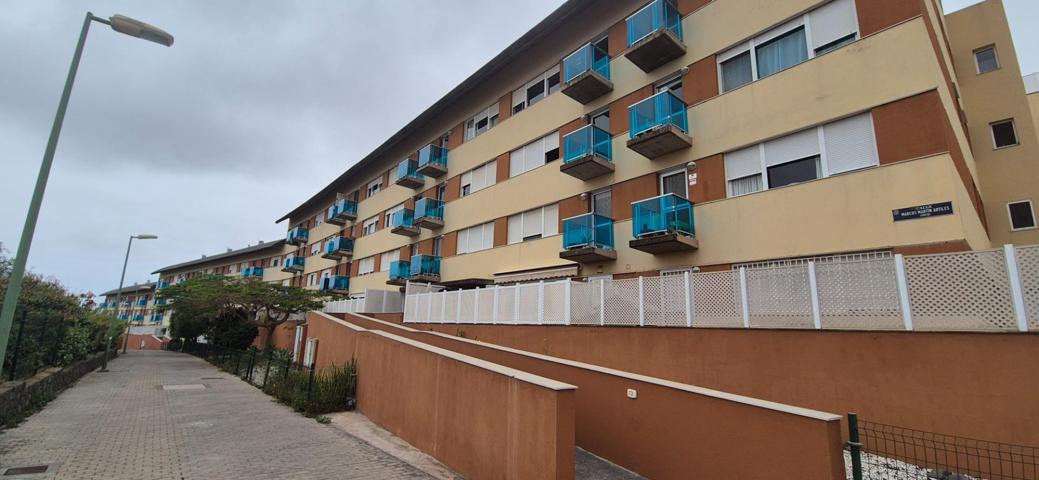 VENTA DE PISO CON TERRAZA, GARAJE, TRASTERO Y LISTO PARA ENTRAR A VIVIR EN CIUDAD DEL CAMPO photo 0