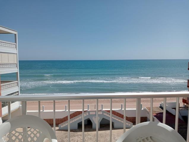 TU HOGAR CON VISTAS AL MAR, PRIMERA LÍNEA photo 0