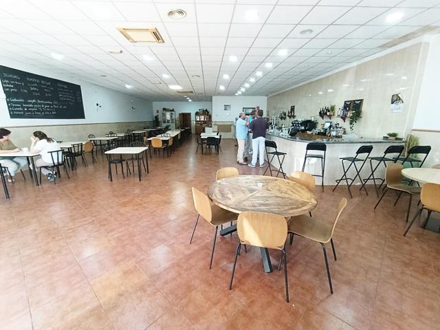 Restaurante en traspaso en zona industrial de Moncada, Valencia photo 0