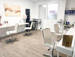 PELUQUERÍA Y ESTÉTICA EN TRASPASO EN LLÍRIA, VALENCIA photo 0