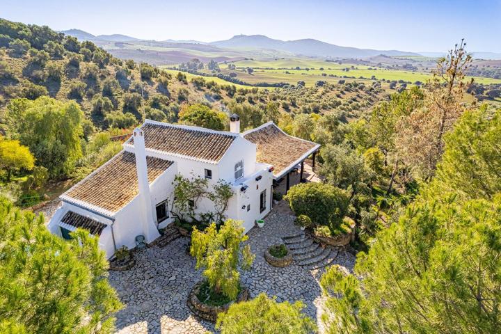 Casa De Campo En venta en Andalucia, Villamartin photo 0