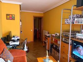 Piso En venta en Madrid photo 0