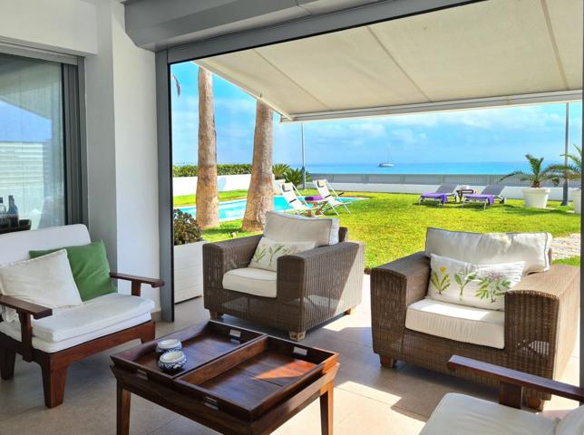 Unifamiliar En venta en Playa Del Esparto-Veneziola, La Manga Del Mar Menor photo 0