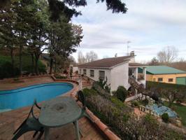 ¡¡EXCLUSIVA!! Villa privada con Piscina, Jardín y Bodega a 18 Kms. de León. photo 0
