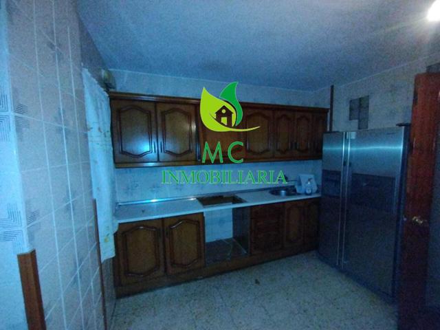 APARTAMENTO PARA REFORMAR (ZONA PLAZA DE LAS ALBERCAS) photo 0