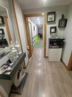 Estupendo piso en venta con patio, garaje y trastero – ¡Listo para entrar a vivir! photo 0